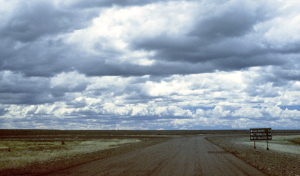 Photo of lone road going through endless Patagonia | Photo: Eddy Ancinas